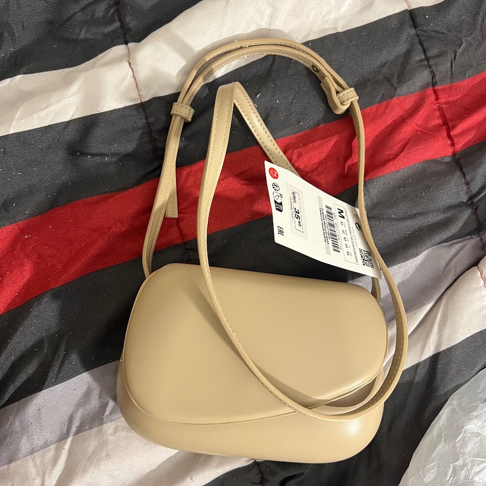 NWT ZARA STRUCTURED BAG